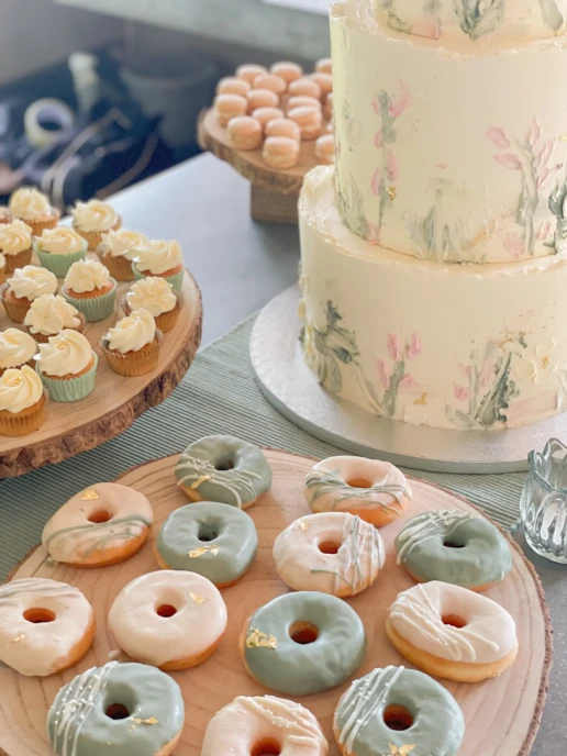 cupcakes op maat met fondant decoratie voor bruiloft