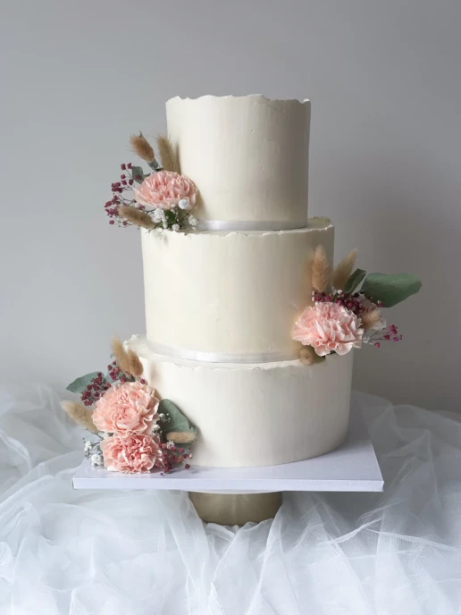 handgemaakte verjaardagstaart met fondant figuren Sweetjes